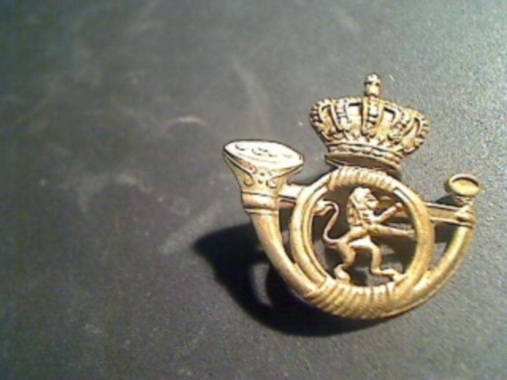 Oude postbode-badge in België, Verzamelen, Ophalen of Verzenden, Overige soorten, Embleem of Badge