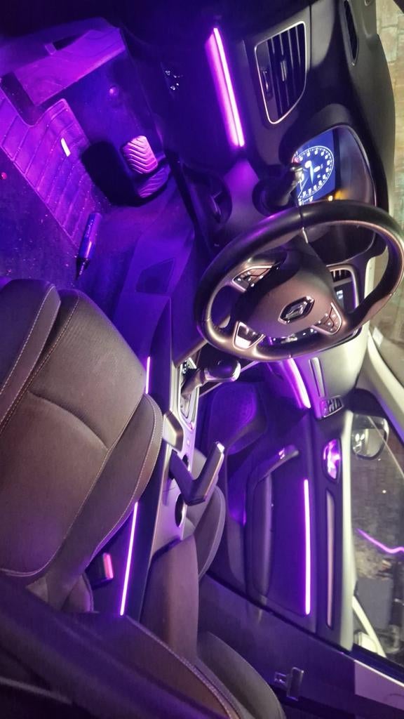 Installation led ambiance avec 64 couleurs