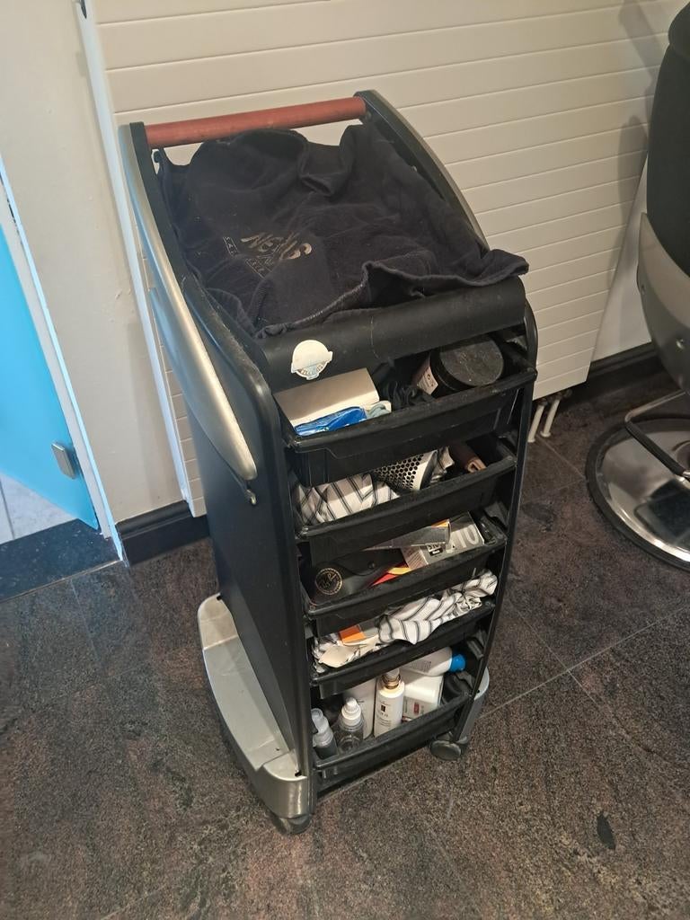 werkkar kapsalon, Ophalen, Gebruikt