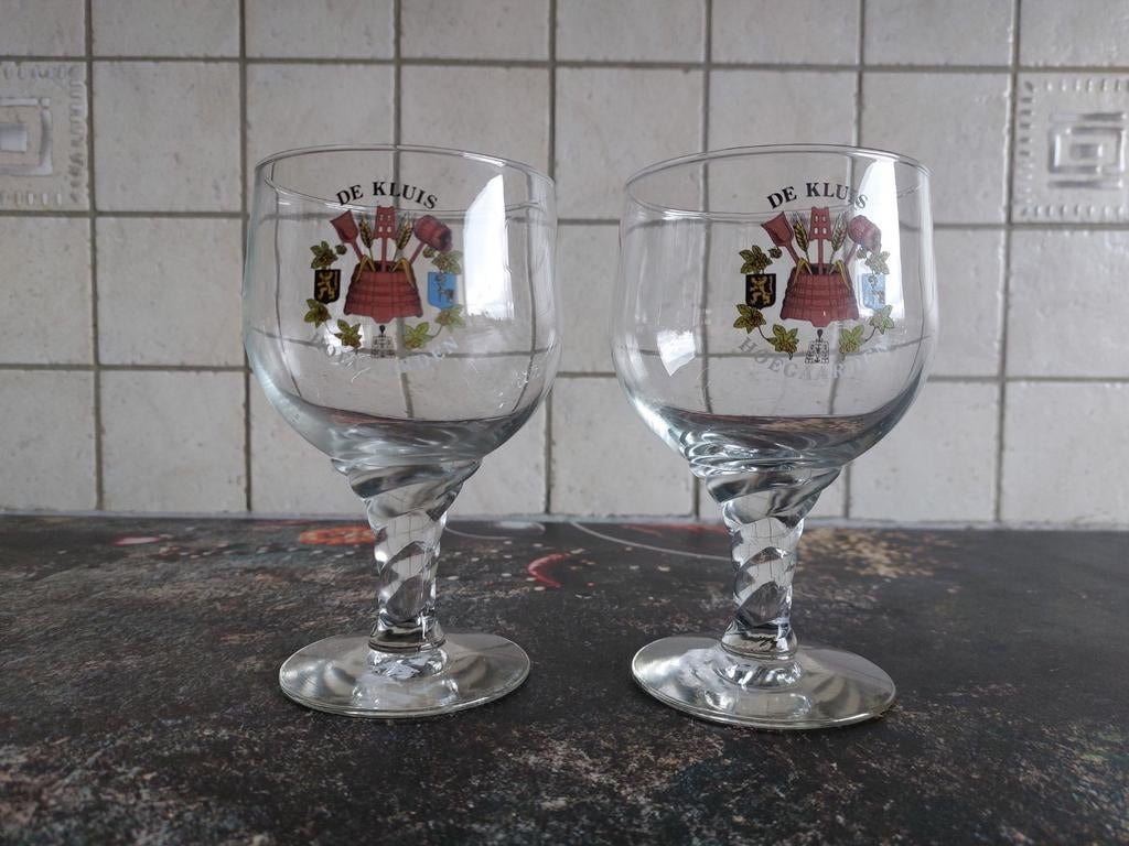 Hoegaarden oud bolletjes glas de kluis, Ophalen of Verzenden, Zo goed als nieuw, Bierglas