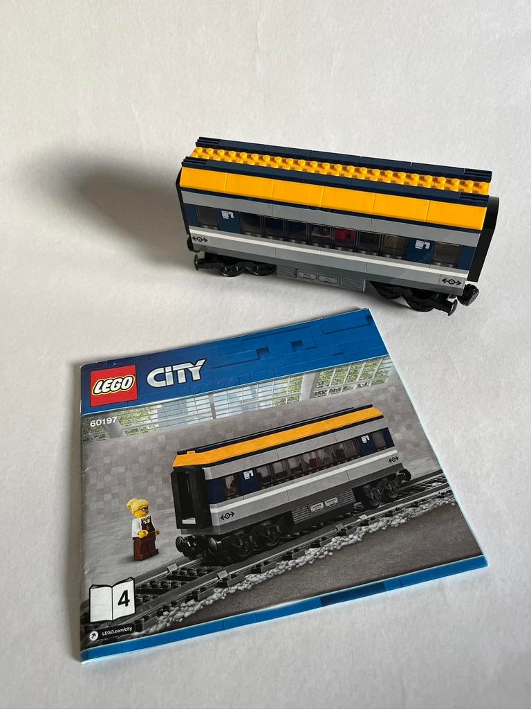 Lego 60197: restaurantwagen, Ophalen of Verzenden, Gebruikt