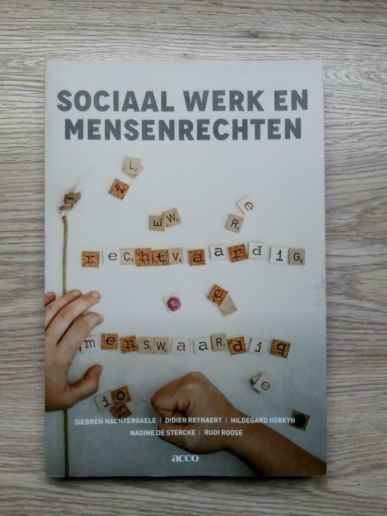Sociaal werk en mensenrechten, Ophalen of Verzenden, Nieuw, Hoger Onderwijs