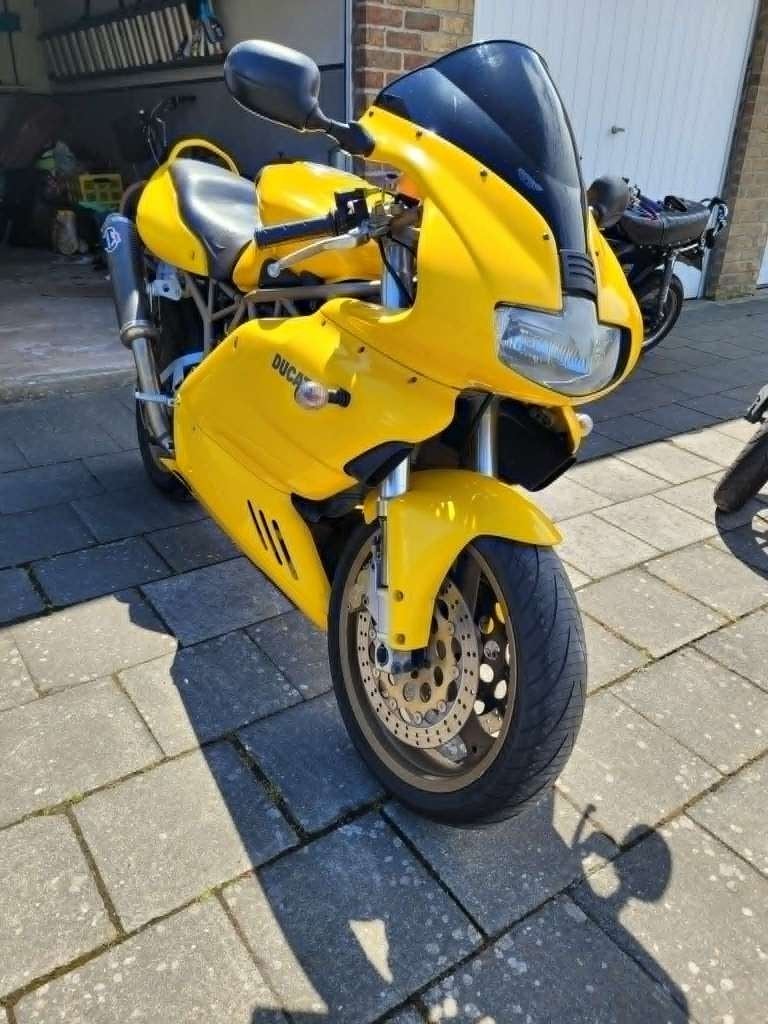 Ducati ss 750, 2 cilinders, Sportuitlaat, Occasion, Motorrijbewijs A