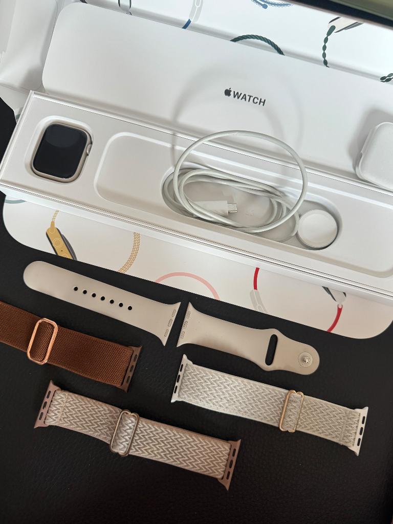 Apple Watch Series 8 41mm, Handtassen en Accessoires, Smartwatches, Ophalen, Wit, IOS, Zo goed als nieuw
