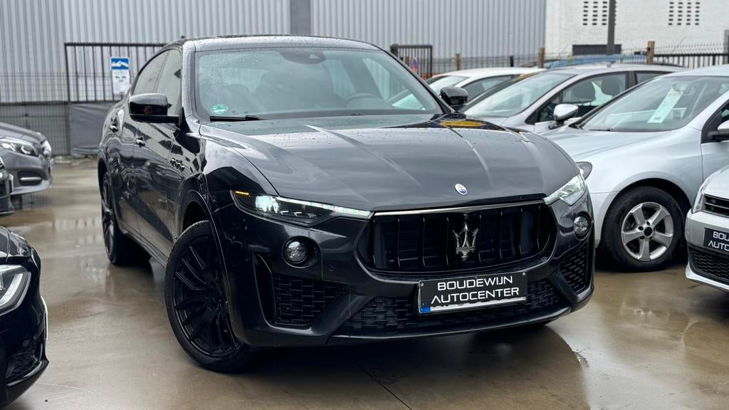 Maserati Levante GranSport 3.0 Benzine Full Optie 167.xxxkm, Auto's, Maserati, Lichtsensor, Zwart, Zwart, Leder