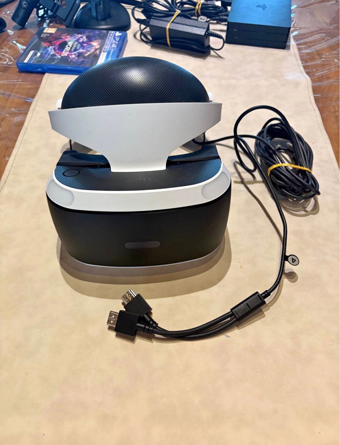 Playstation vr PSVR set complet manette + 2 jeu + 2 jeu cd, Enlèvement ou Envoi, Utilisé