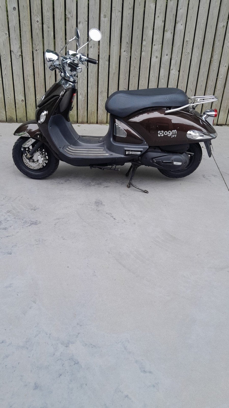 scooter AGM, Enlèvement
