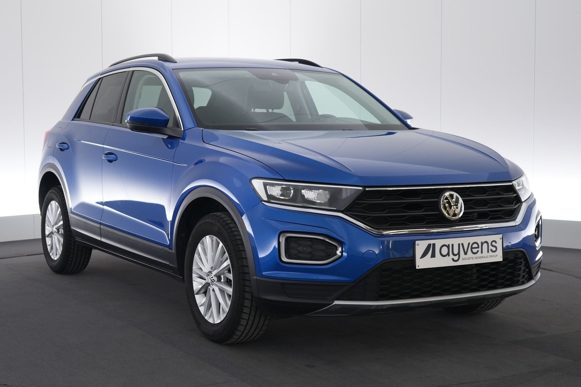 (1XHT051A) VOLKSWAGEN T-ROC, Auto's, Volkswagen, Voorwielaandrijving, Stof, Gebruikt, Euro 6