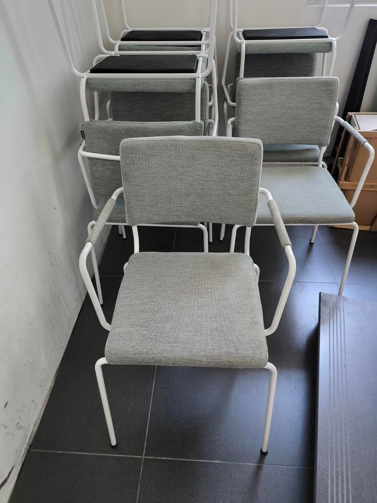 Designstoelen

ARTIOSI, Vakantie
