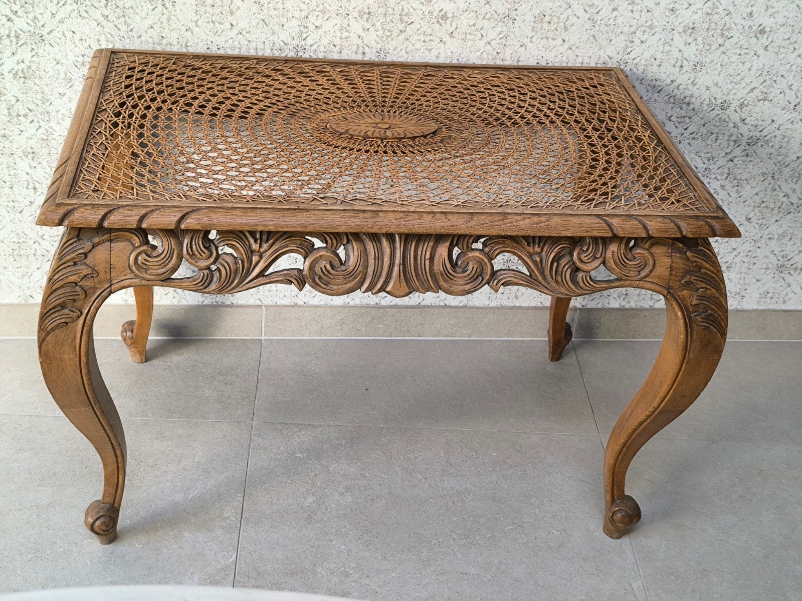 Table de salon en bois antique (Bon état!), Enlèvement