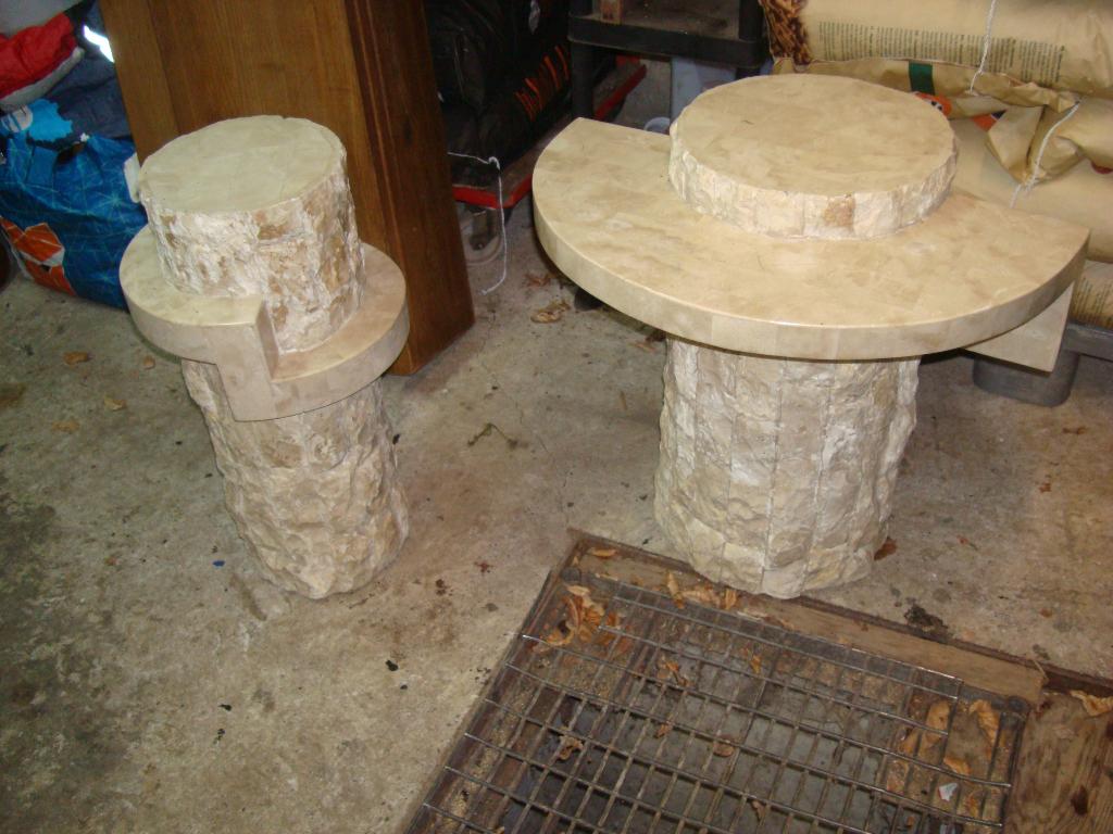 tables d appoint ( en pierre mactan ) lot de 2 pcs, Ophalen, Gebruikt