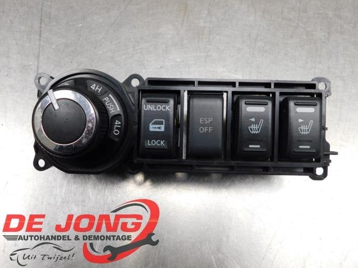 Commutateur ESP d'un Nissan Navara, -, 3 mois de garantie, Utilisé, -