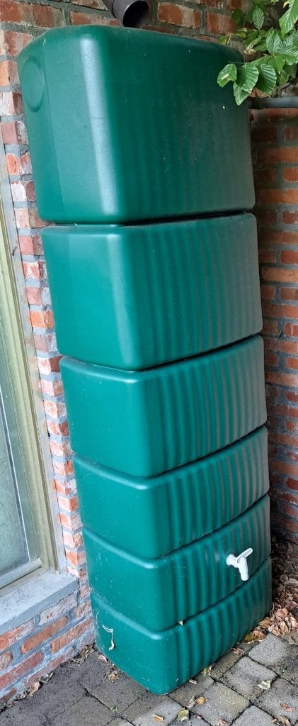 Regenton 1 x 300 liter, Ophalen, Kunststof, Gebruikt, Met kraantje