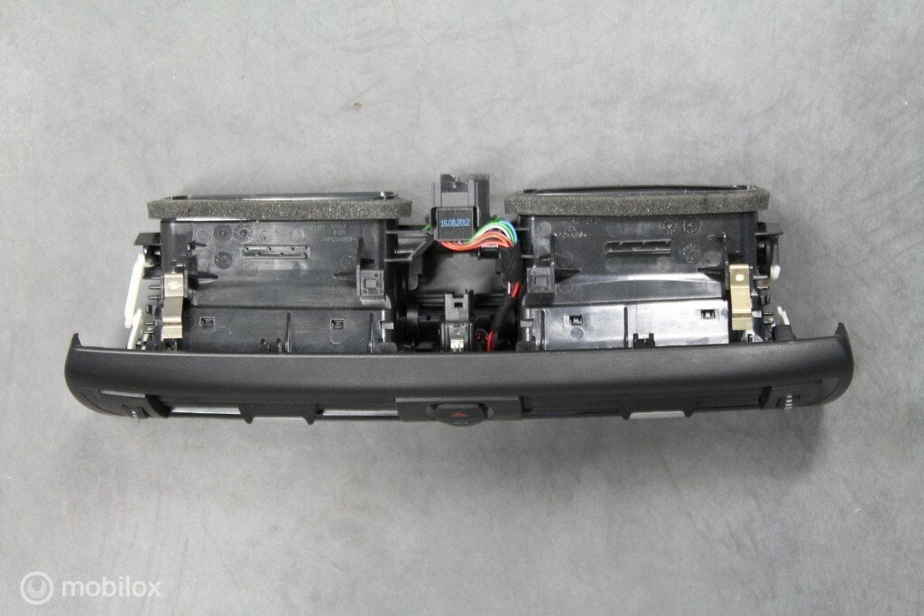 Grille de ventilation BMW 1 serie F20 F21 (2011-2019), Enlèvement ou Envoi, Utilisé