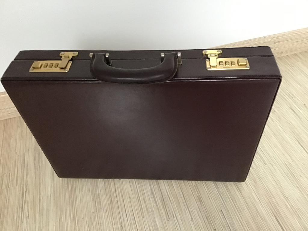 Trousse de bureau en cuir, Moins de 35 cm, Comme neuf, Enlèvement, Clé