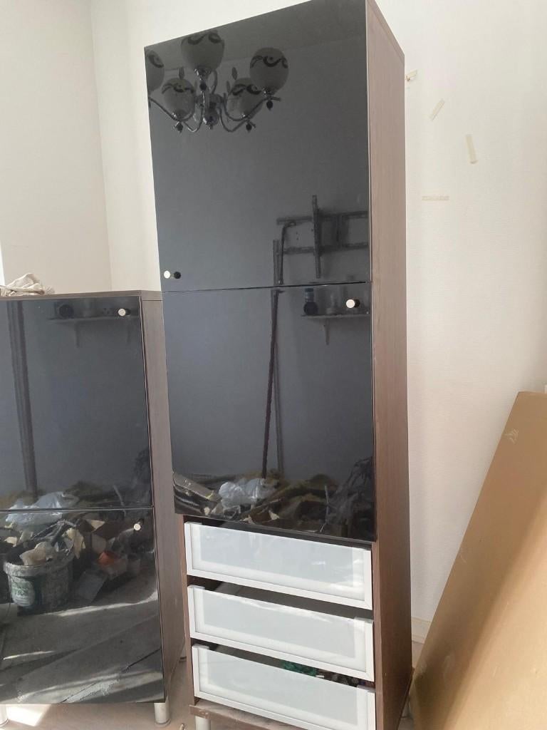 A donner armoire, Enlèvement