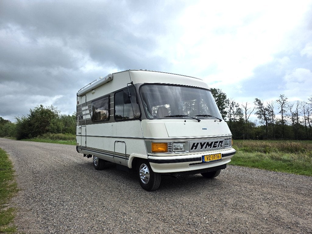 Hymer B544 « 88 2.5D | entièrement rénové | Victron Lithium, Jusqu'à 4, Fiat, Boîte manuelle, Diesel