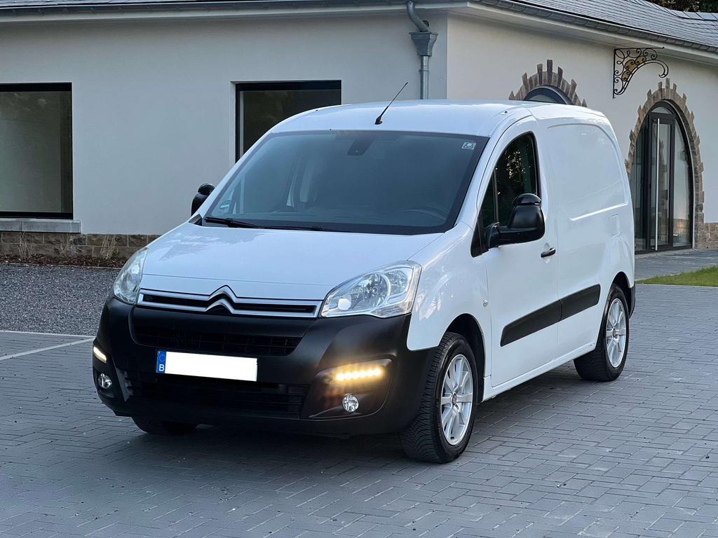 Citröen Berlingo 1.6HDI Euro6 CarPlay **119.000**Km CarPass, Achat, Boîte manuelle, Noir, Diesel