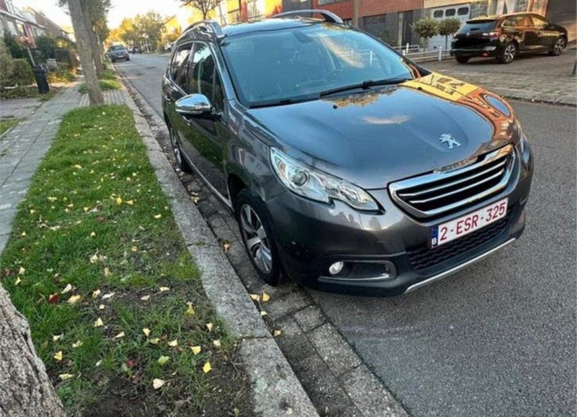 Peugeot 2008 1.2 Benzine | Nieuwe koppeling & distributierie, Autos, Peugeot, Achat, 1250 kg, 5 portes, 5 places