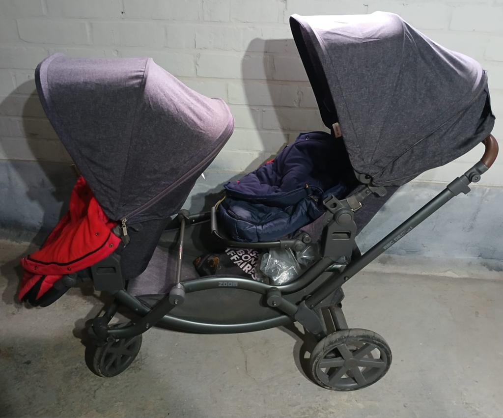 Dubbele Kinderen Buggy, Ophalen