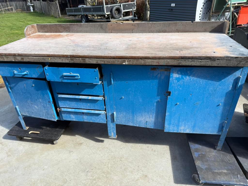 Grote metalen werktafel industrieel antiek, Ophalen