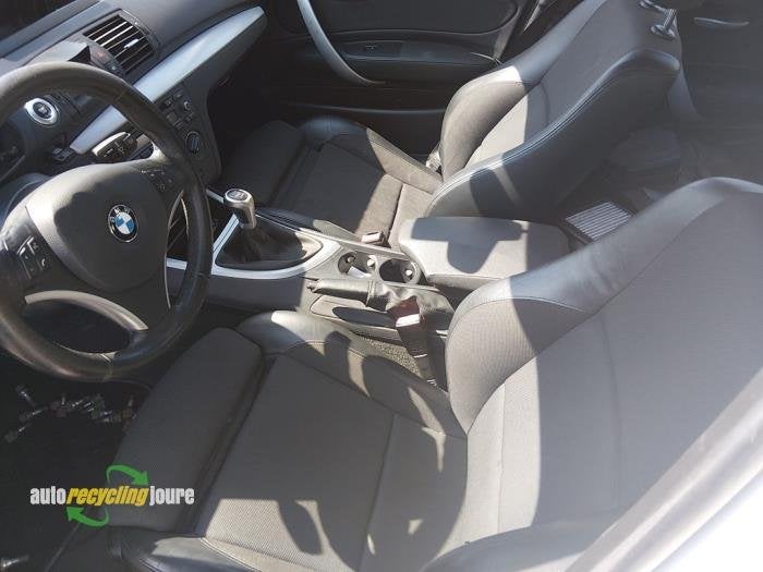 Kit revêtement (complet) d'un BMW 1-Serie, -, -, 3 mois de garantie, Utilisé