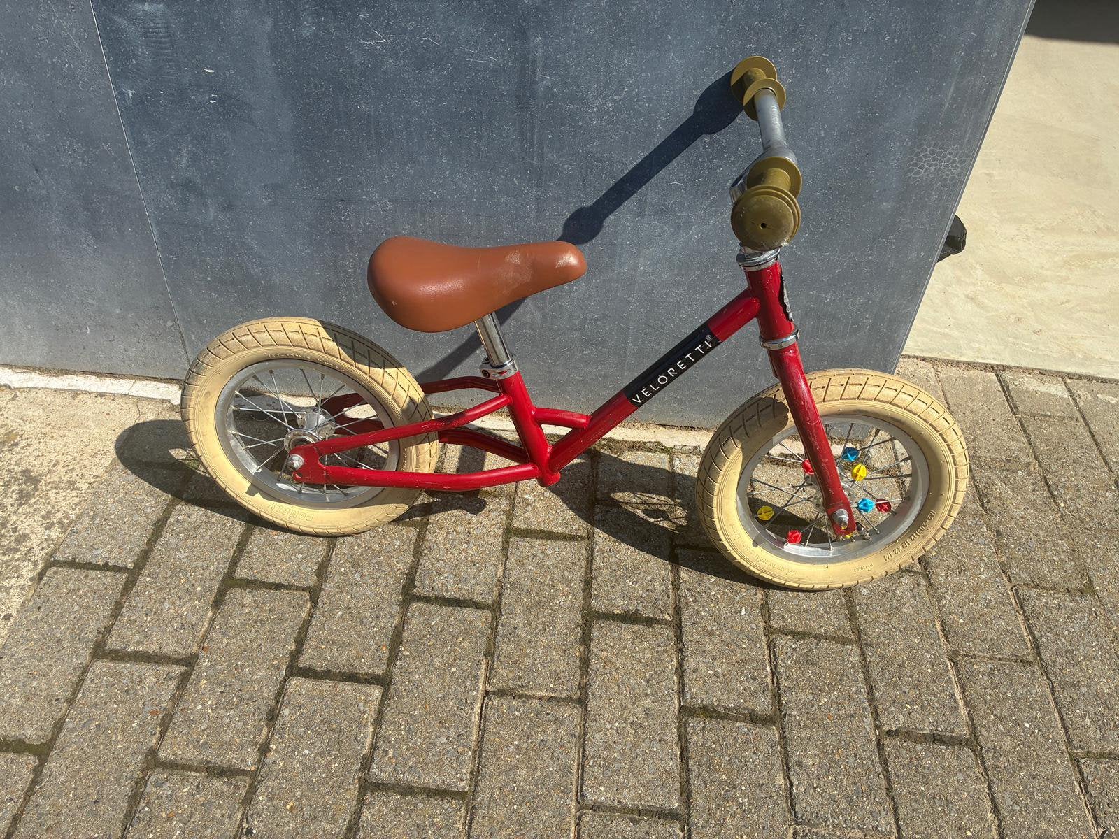 Veloretti mini 12 inch loopfiets, Fietsen en Brommers, Ophalen, Zo goed als nieuw
