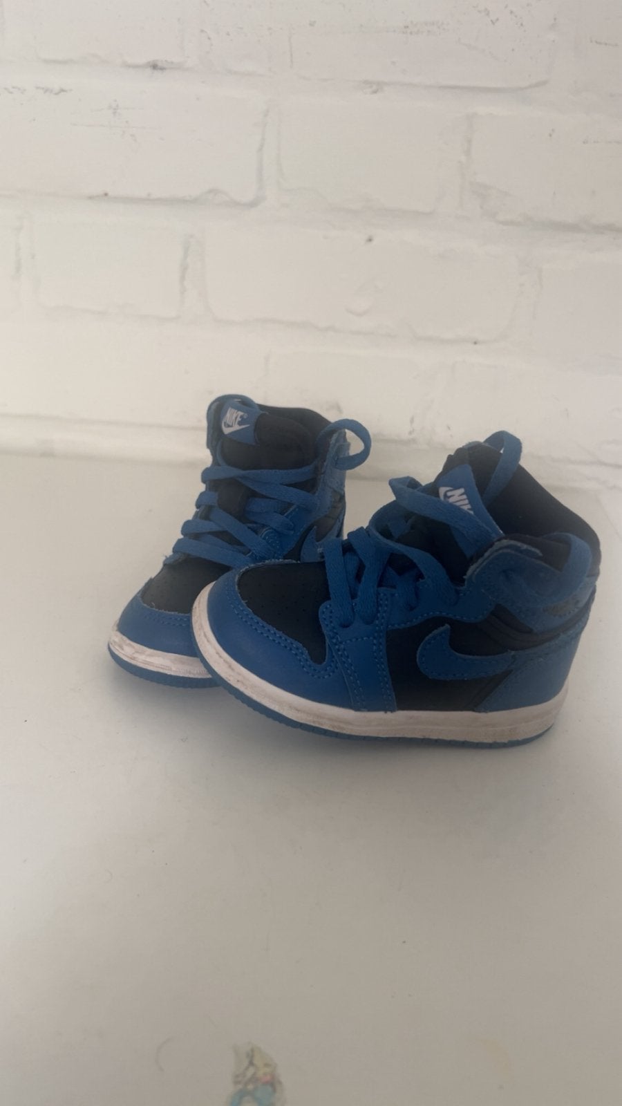Jordan 1 baby/kinderschoen, Ophalen of Verzenden, Zo goed als nieuw