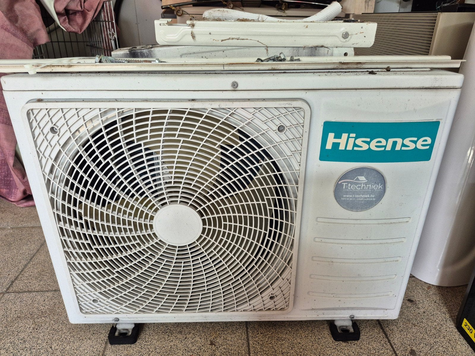 Pompe à chaleur de climatisation Hisense monobloc 3kw 2019, Electroménager, Climatiseurs, Refroidissement et Déshumidification