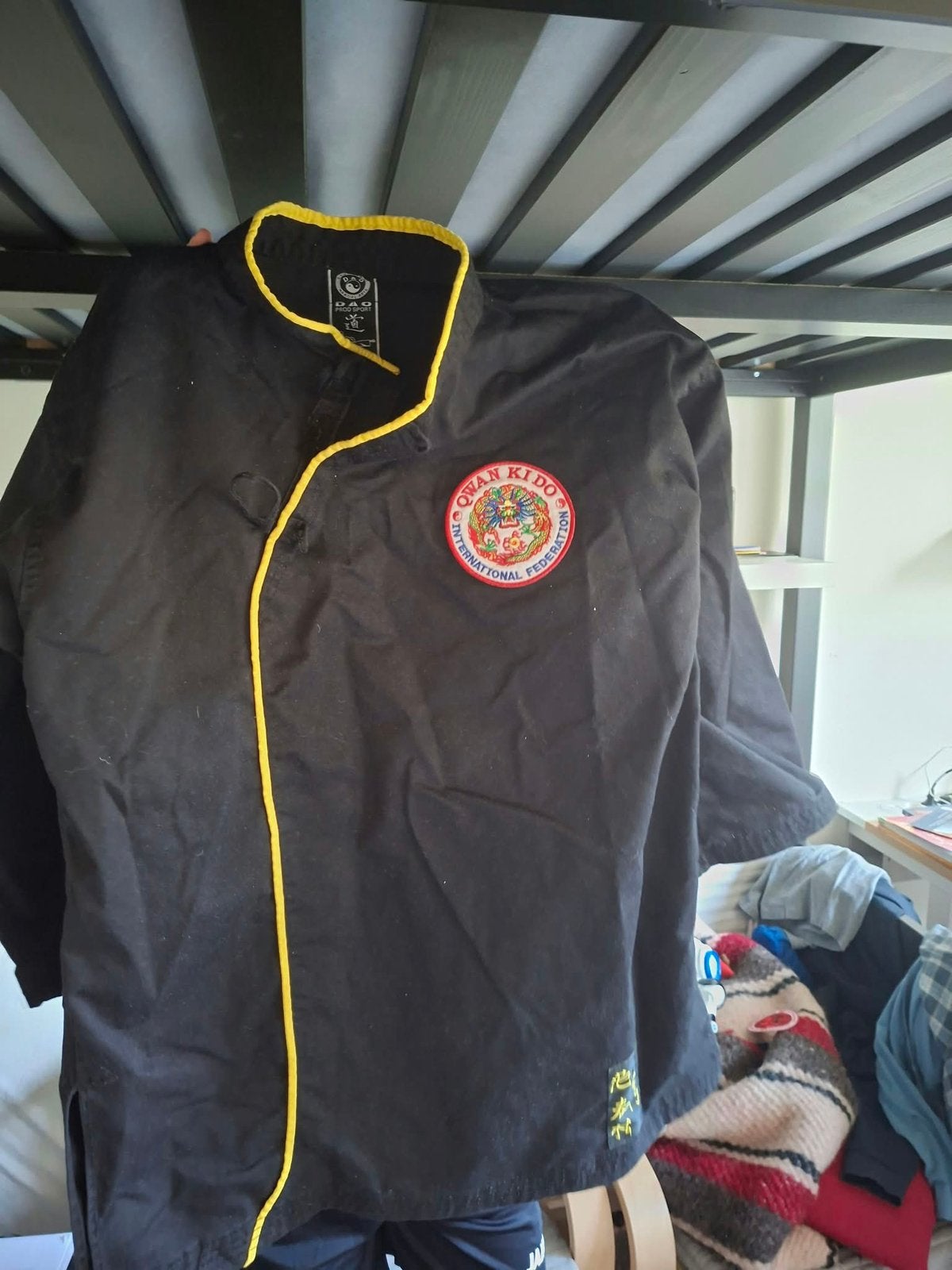 Uniforme Qwan Ki Do à donner (taille 160), Porté, Sport de combat, Noir, Enlèvement