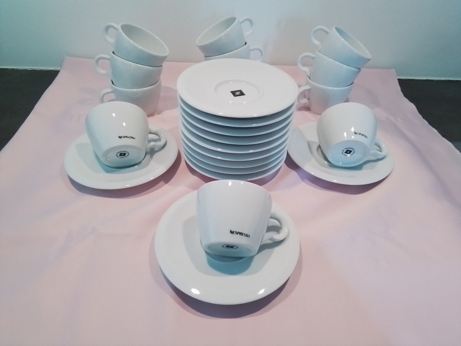 12 KOPJES MET SCHOTELTJES VAN NESPRESSO, Ophalen, Overige typen, Gebruikt, Nespresso