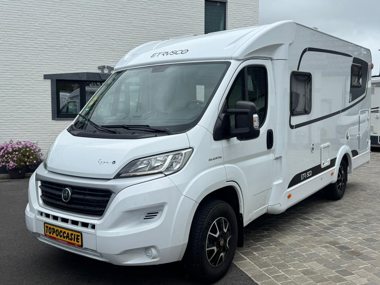 Fiat Ducato Laika Etrusco V6600 SB, Ringverwarming, Fiat, Tot en met 2, Bedrijf