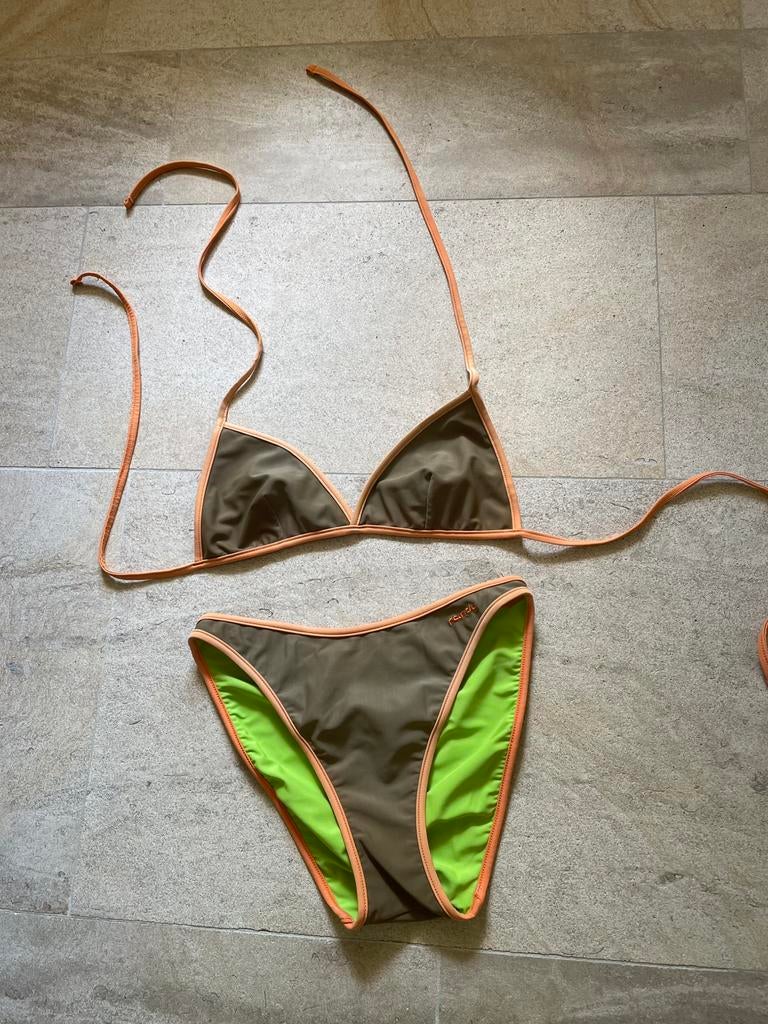Bikini bruin/ fel groen/ oranje, Kleding | Dames, Badmode en Zwemkleding, Ophalen of Verzenden, Zo goed als nieuw, Bruin, Bikini