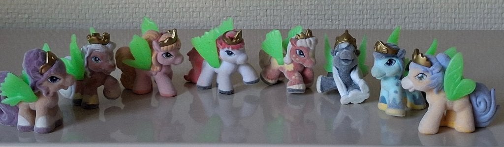 8 Filly Princess Pony Royal Crowns, Verzamelen, Ophalen of Verzenden