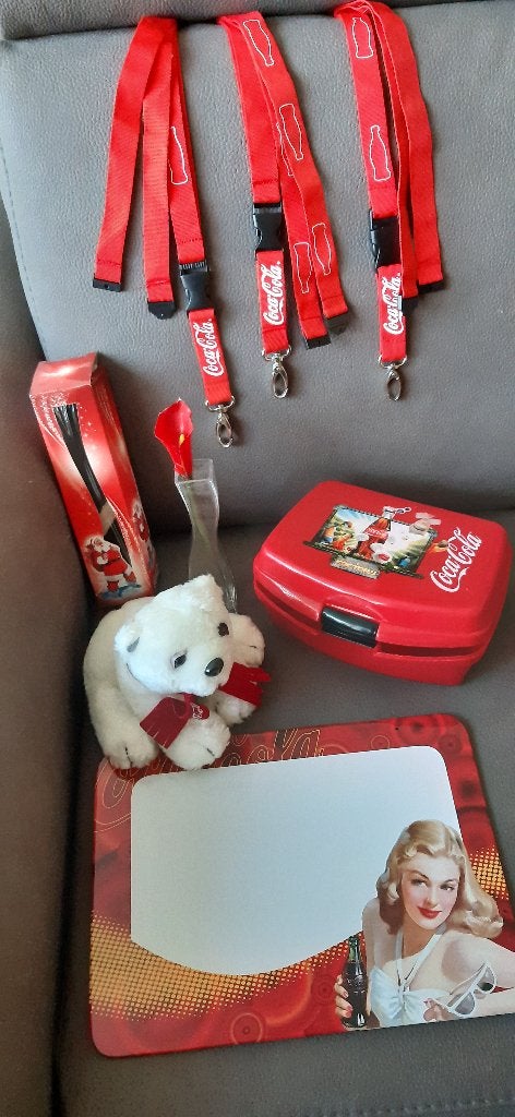 Pack de gadgets Coca Cola = 7 pièces, Enlèvement ou Envoi, Comme neuf, Ustensile