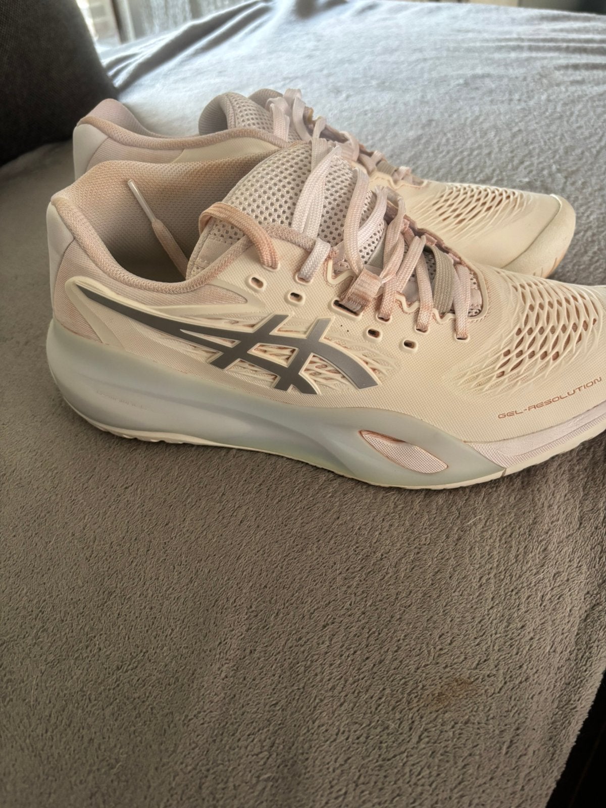 Tennis schoenen, Sport en Fitness, Tennis, Ophalen of Verzenden, Zo goed als nieuw, Schoenen