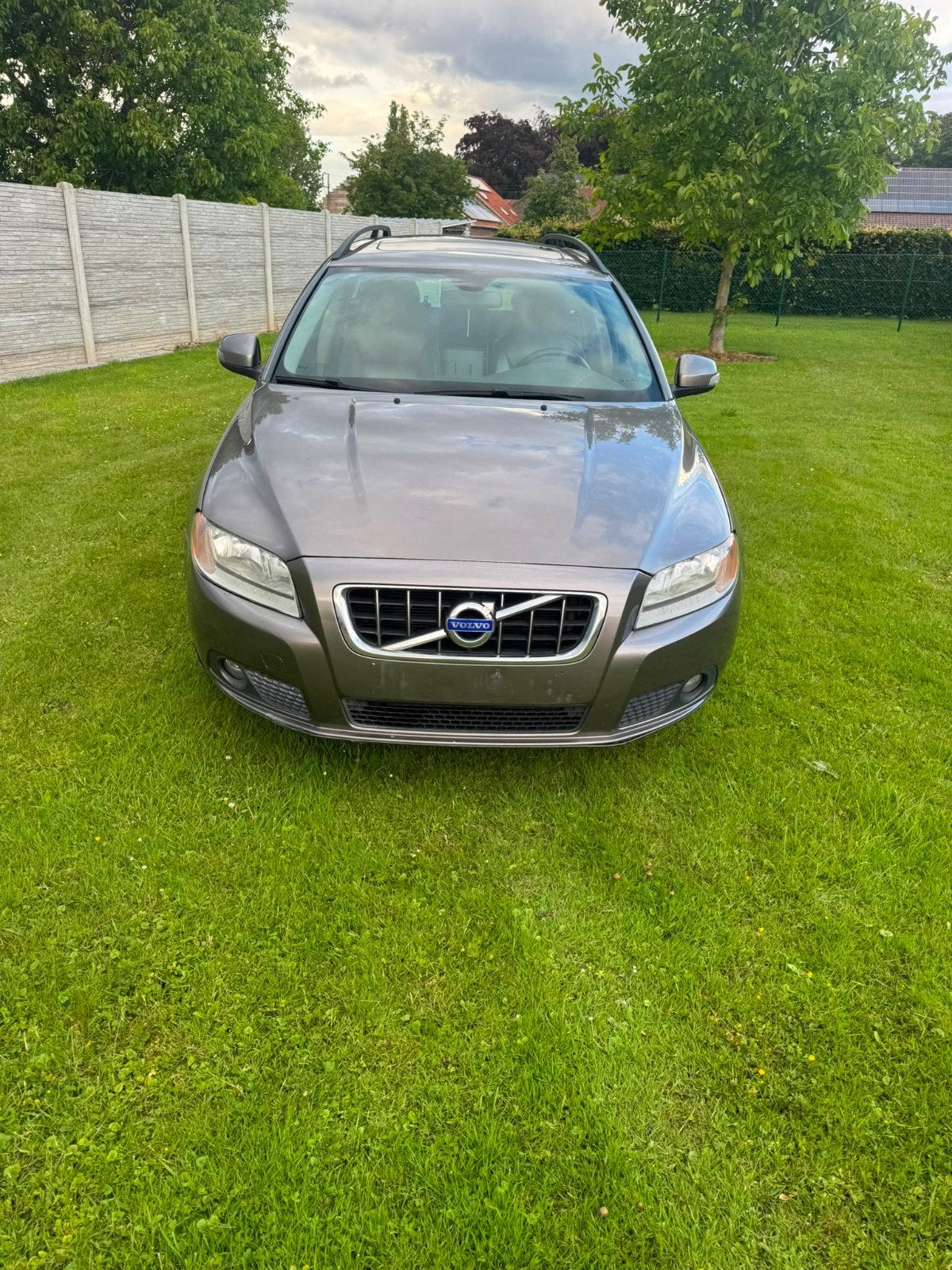 Volvo V70 2.0tdci euro 5 279000km bj 2010, Auto's, Volvo, Euro 5, V70, Bedrijf, Diesel