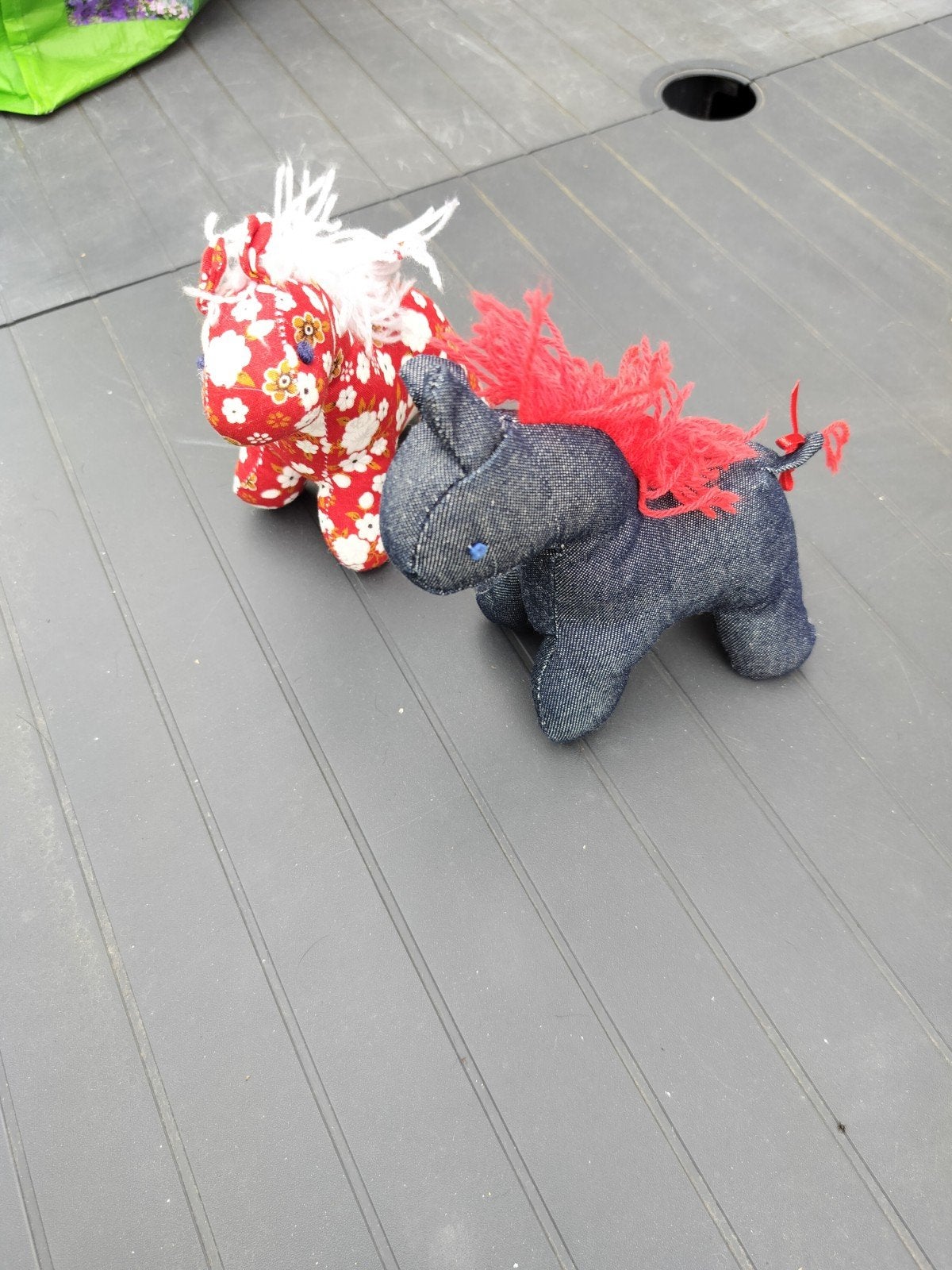 set paarden knuffels, Ophalen