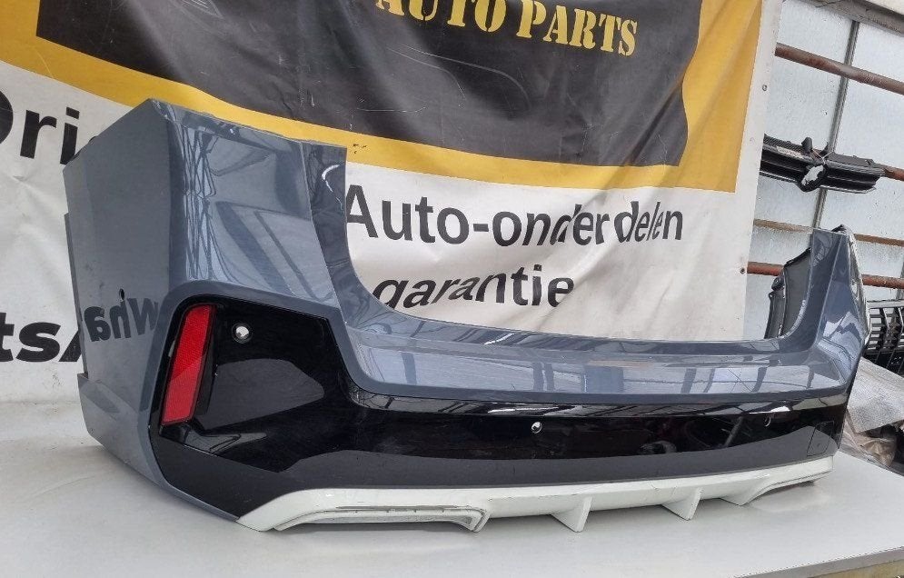 BMW X1 U11 ACHTERBUMPER M PAKKET ORIGINEEL PDC 51129881934, Autos : Pièces & Accessoires, Arrière, -, 3 mois de garantie, Utilisé