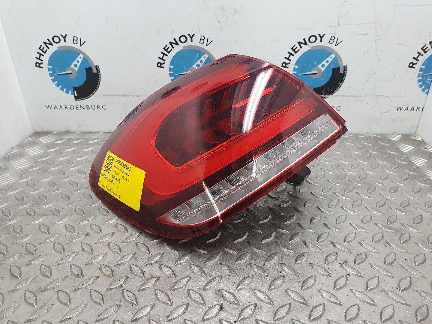 MERCEDES A CLASS A180 BUSINES SOLUTION AMG  ACHTERLICHT L 20, Auto-onderdelen, Verlichting, Gebruikt, ARN erkend, Stiba lid, Erkend duurzaam