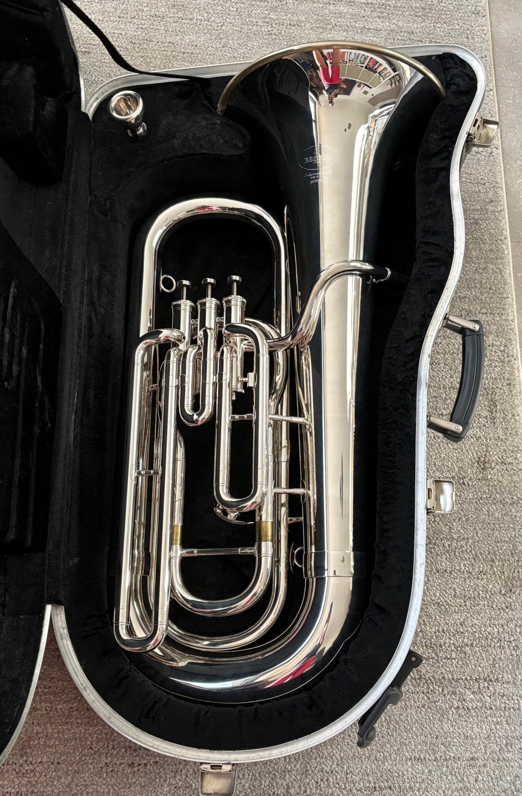 Besson International Tuba Mib (als nieuw & made in England), Muziek en Instrumenten, Ophalen of Verzenden, Zo goed als nieuw, Es-tuba