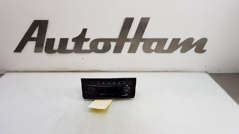 BEDIENINGSPANEEL VERWARMING Opel Astra K (01-2015/12-2022), Gebruikt, Opel