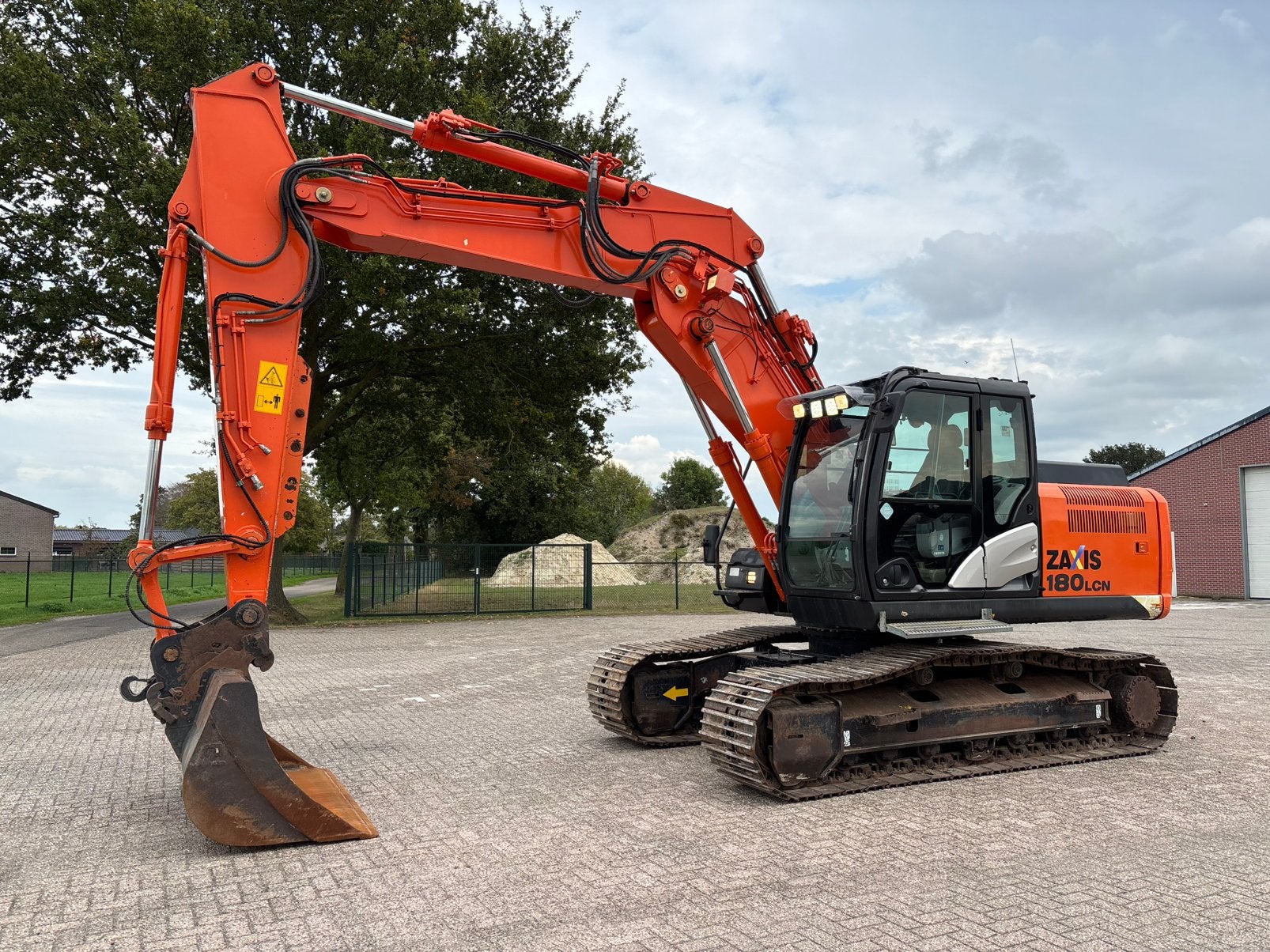 Hitachi ZX180 LCN-5B Rupskraan graafmachine kraan (2017), Ophalen