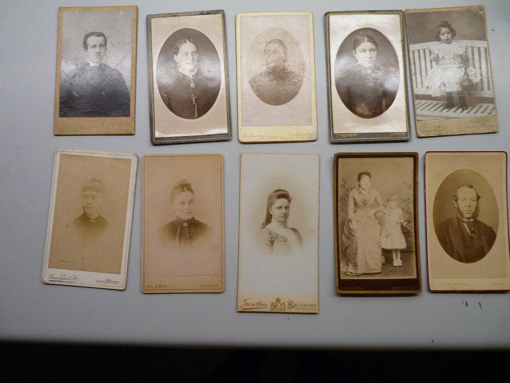 C.D.V. oude foto's op karton jaren 1900 , 10,5 cm op 6,5 cm, Ophalen of Verzenden, Gebruikt, Foto
