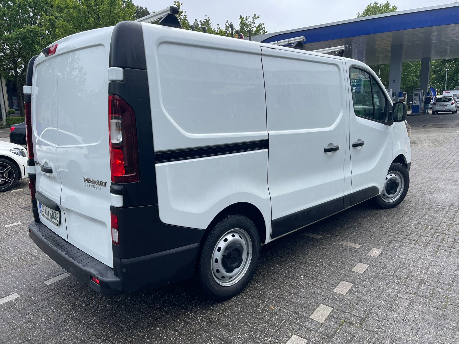 Trafic 2.0 DCi 3pl AC/Navi/Cam!!!!!!, Stof, Renault, Wit, Bedrijf