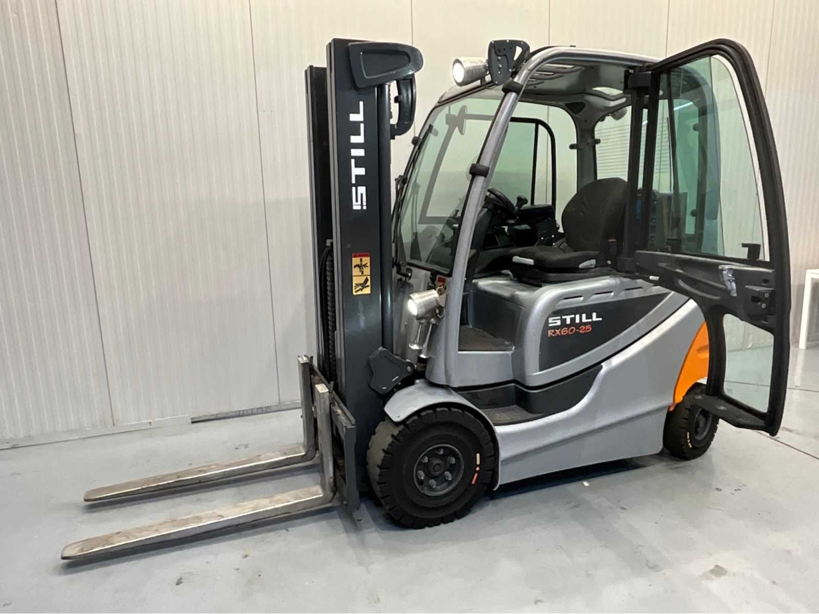 Still RX60-25 Triplex - Freelift - Sideshift - 2016 - 6504 u, 2000 tot 3000 kg, Overige aandrijving, Heftruck, Still