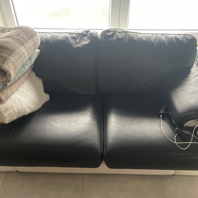 Canapé cuir veritable (1x3; 1x2 + pouf), Enlèvement, Utilisé, Quatre personnes ou plus, Cuir