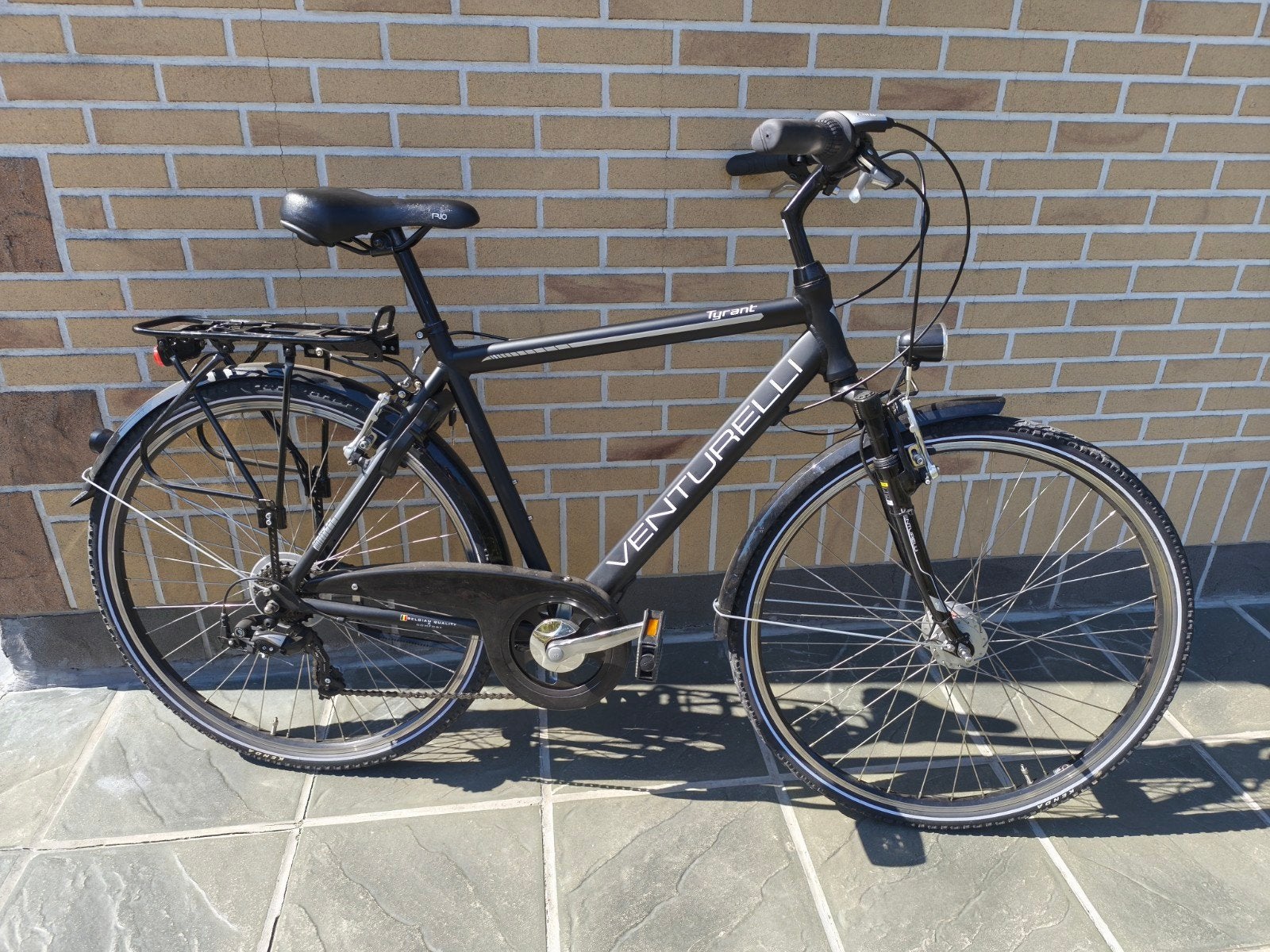 Vélo Venturelli pour homme., Enlèvement