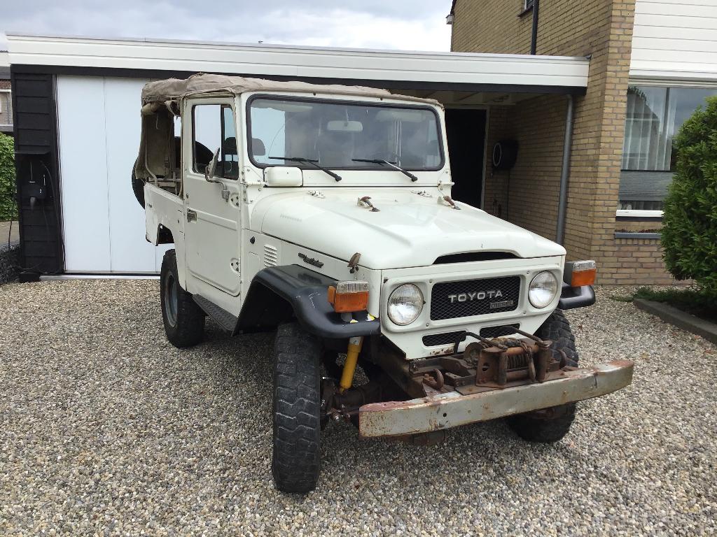 Land Cruiser Toyota BJ46 BJ43 BJ42, Autos, Achat, 2 places, Boîte manuelle, 2 portes