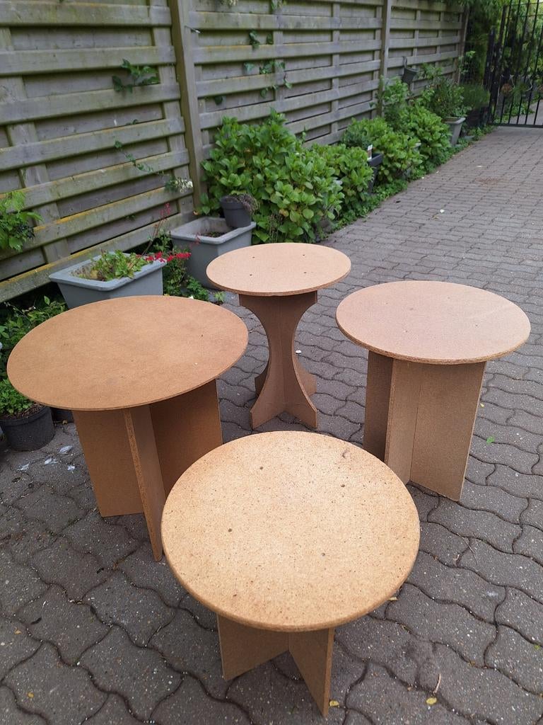Bijzettafels, Ophalen